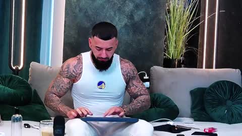 masterkingofmuscle online show from 01.21.25