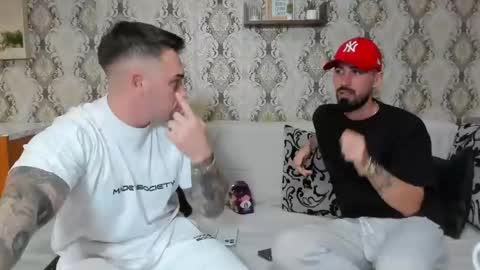 Snapshot of mastermusclejon chatting on 01.08.25 Jon online show from 01.08.25