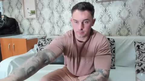 Snapshot of mastermusclejon chatting on 03.05.25 Jon online show from 03.05.25