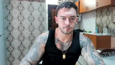 Snapshot of mastermusclejon chatting on 11.27.25 Jon online show from 11.27.25