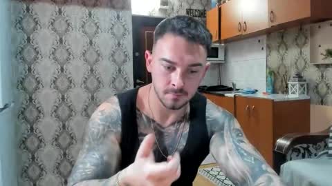 Snapshot of mastermusclejon chatting on 12.01.25 Jon online show from 12.01.25