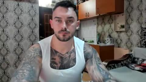 Snapshot of mastermusclejon chatting on 01.09.26 Jon online show from 01.09.26