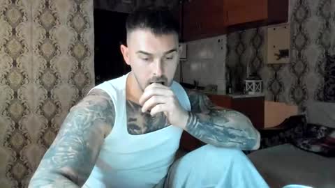 Snapshot of mastermusclejon chatting on 01.12.26 Jon online show from 01.12.26