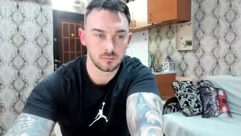 Snapshot of mastermusclejon chatting on 01.17.26 Jon online show from 01.17.26