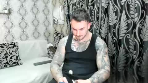 Snapshot of mastermusclejon chatting on 02.02.26 Jon online show from 02.02.26