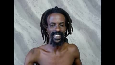 Snapshot of masterr_bate chatting on 10.30.25 Marl online show from 10.30.25