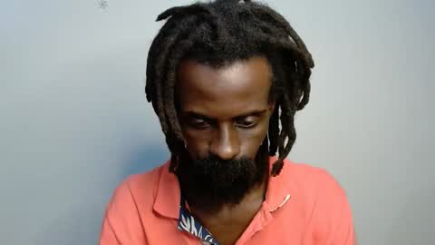 Snapshot of masterr_bate chatting on 11.14.25 Marl online show from 11.14.25