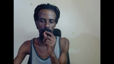 Snapshot of masterr_bate chatting on 11.22.25 Marl online show from 11.22.25