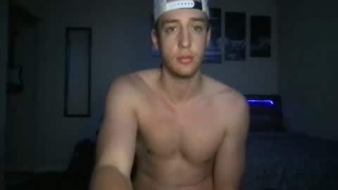 Snapshot of masterrobert134 chatting on 10.14.25 masterrobert134 online show from 10.14.25