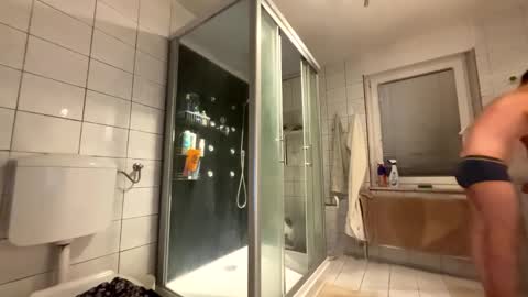 Snapshot of matej_cauci chatting on 03.01.26 matej_cauci online show from 03.01.26