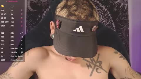 Snapshot of mateo60_ chatting on 09.25.25 Mateo online show from 09.25.25