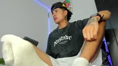 mateo_escobar online show from 11.24.25