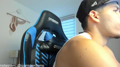 Snapshot of mateoleone chatting on 09.08.25 Matt online show from 09.08.25