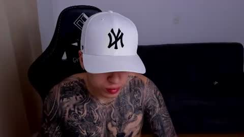Snapshot of mathew_wolf4 chatting on 07.16.26 Mathew Independent model online show from 07.16.26