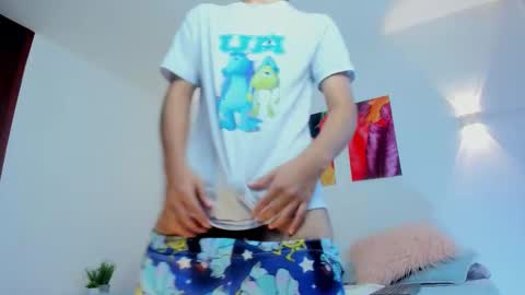 Snapshot of mathewadams chatting on 09.25.25 Mathew online show from 09.25.25