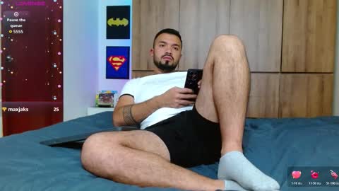 mathewhot3 online show from 03.17.26