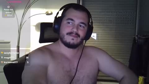 Snapshot of mathou34 chatting on 12.11.24 Mathou online show from 12.11.24