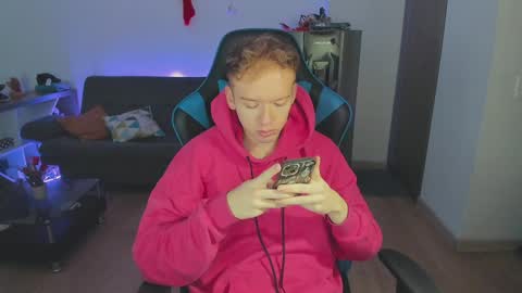 Snapshot of mathwx_ chatting on 12.30.24 Alejandro Alex online show from 12.30.24