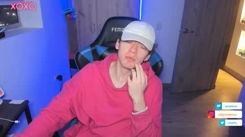 Snapshot of mathwx_ chatting on 10.01.25 Alejandro Alex online show from 10.01.25