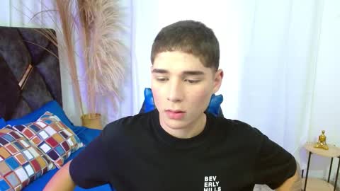 Snapshot of matiii18 chatting on 11.05.25 Mati online show from 11.05.25