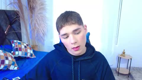 Snapshot of matiii18 chatting on 11.20.25 Mati online show from 11.20.25