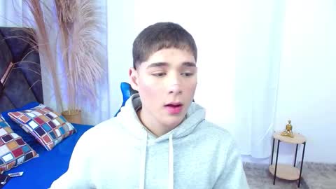 Snapshot of matiii18 chatting on 11.25.25 Mati online show from 11.25.25