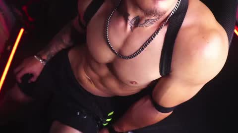 Snapshot of matiusdf chatting on 04.25.26 matius online show from 04.25.26
