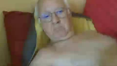 Snapshot of matricule4246 chatting on 06.28.26 joyaam79 online show from 06.28.26