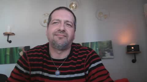 Snapshot of matrike1 chatting on 02.19.25 matrike1 online show from 02.19.25