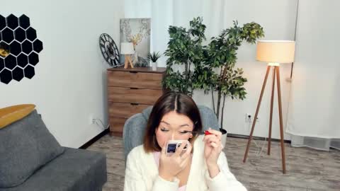 Snapshot of matronafess chatting on 11.21.25 Kate online show from 11.21.25