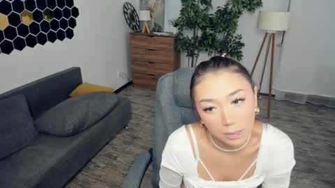 Snapshot of matronafess chatting on 12.05.25 Kate online show from 12.05.25