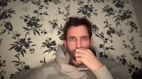 Snapshot of mattcarta chatting on 02.01.25 mattcarta online show from 02.01.25