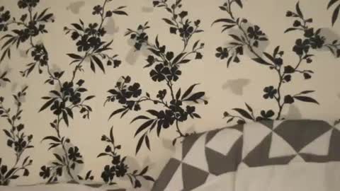 Snapshot of mattcarta chatting on 10.13.25 mattcarta online show from 10.13.25