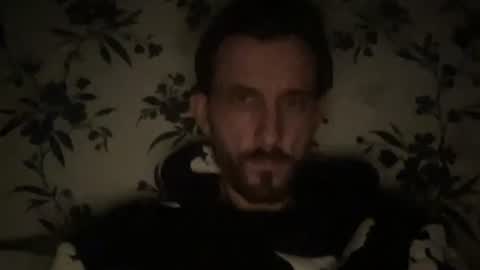 Snapshot of mattcarta chatting on 11.04.25 mattcarta online show from 11.04.25