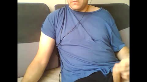 Snapshot of mattek89 chatting on 12.15.25 mattek89 online show from 12.15.25