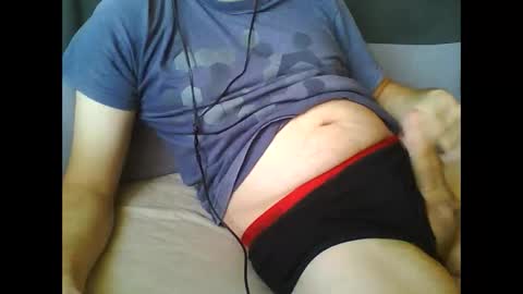 Snapshot of mattek89 chatting on 12.18.25 mattek89 online show from 12.18.25