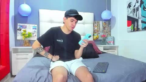 ---Matteo--- online show from 10.26.25