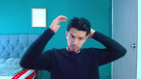 Snapshot of matteo_leto chatting on 10.20.25 matteo_leto online show from 10.20.25