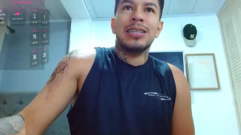 Snapshot of matteo_rreal chatting on 05.18.26 MATTEO online show from 05.18.26