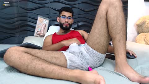 Snapshot of mattewrey chatting on 02.01.25 Mattew online show from 02.01.25