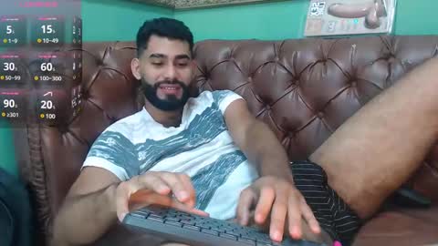 Snapshot of mattewrey chatting on 03.07.25 Mattew online show from 03.07.25