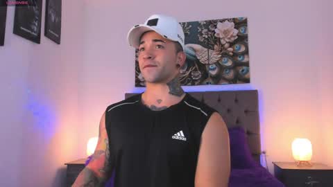 Matthew INDEPENDENT MODEL online show from 04.21.26