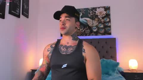 Snapshot of matthew_colee chatting on 07.09.26 Matthew INDEPENDENT MODEL online show from 07.09.26