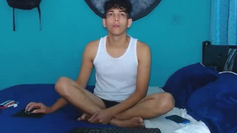 matthew_hawk19 online show from 02.12.25