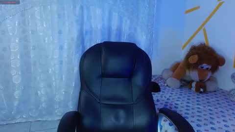 Snapshot of matthewboy_ chatting on 12.30.24 MatthewBoy online show from 12.30.24