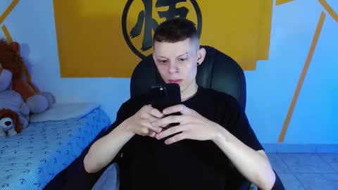 Snapshot of matthewboy_ chatting on 02.09.25 MatthewBoy online show from 02.09.25