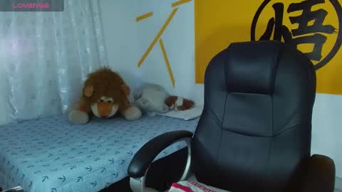 Snapshot of matthewboy_ chatting on 02.14.25 MatthewBoy online show from 02.14.25