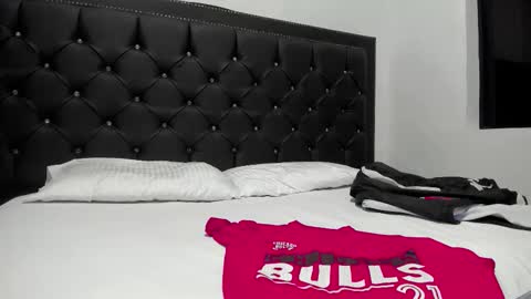 Snapshot of matthewcullenn chatting on 12.01.25 Matthew online show from 12.01.25