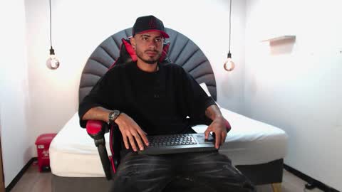 Snapshot of matthewcullenn chatting on 01.14.26 Matthew online show from 01.14.26