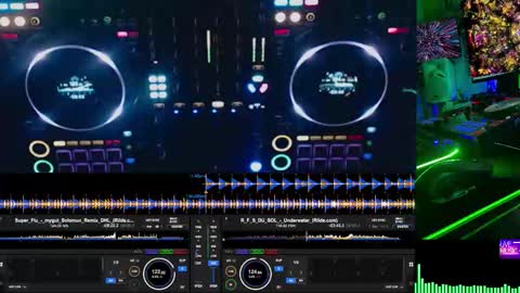 Snapshot of mattiacci chatting on 11.28.25 Matt online show from 11.28.25